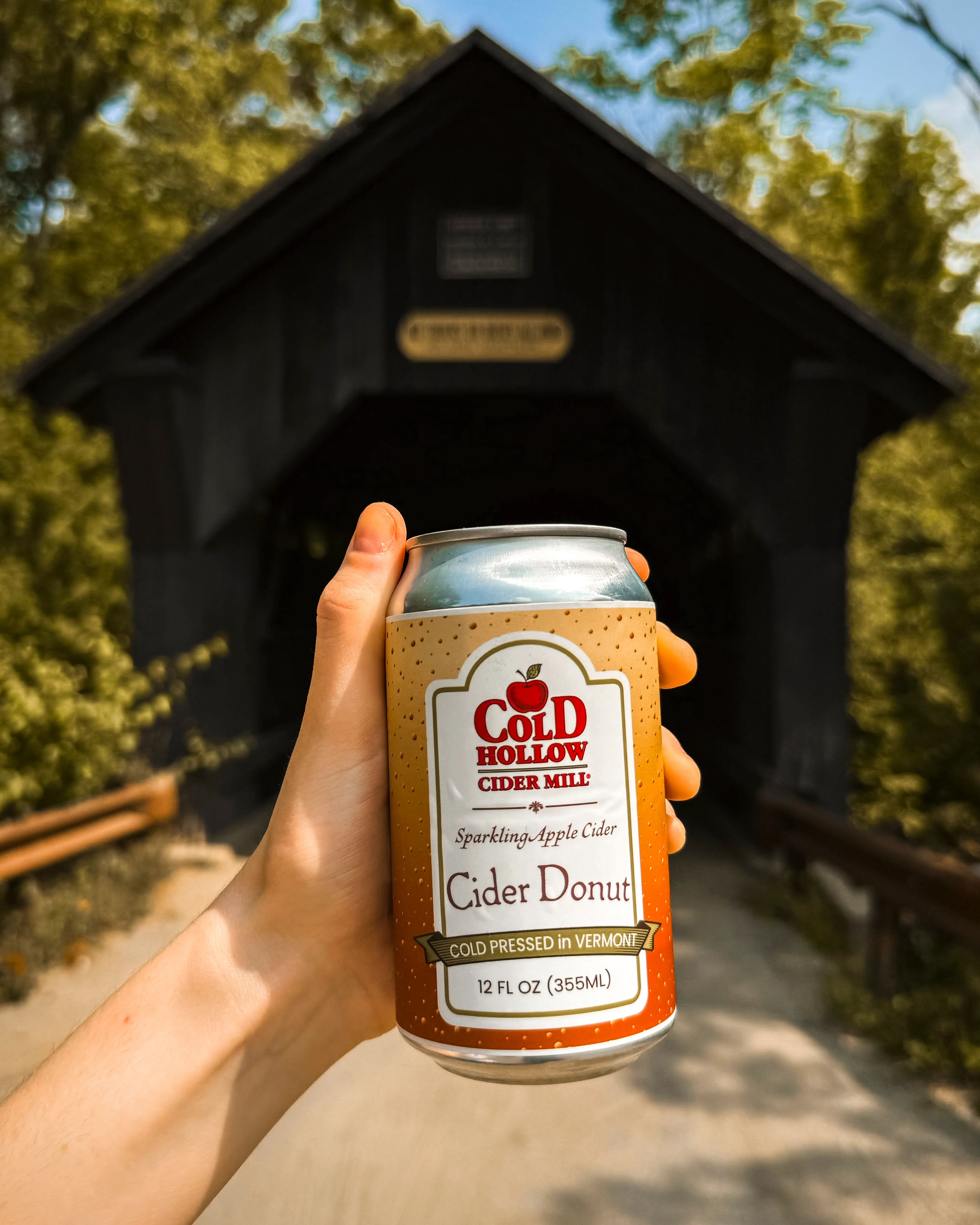 Cold Hollow - Sparkling Cider Donut 4 Pack (12 oz cans) - Image 3